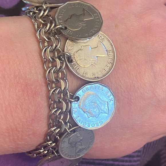 Sterling charm bracelet . 69 grams - Picture 10 of 12